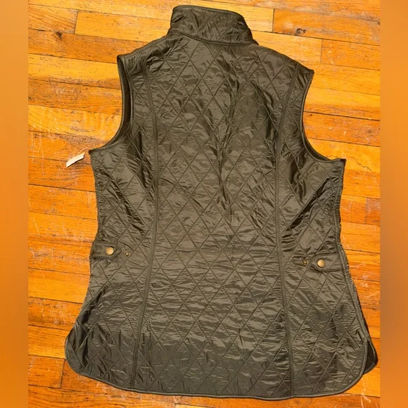 Barbour Vest - Olive NWT - Picture 7 of 10
